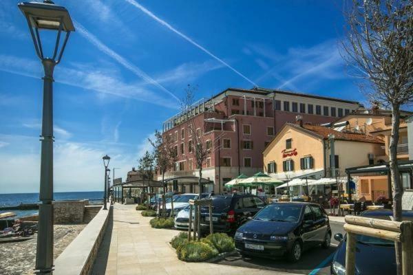Rotonda Inn Novigrad Novigrad Istria Exteriör bild