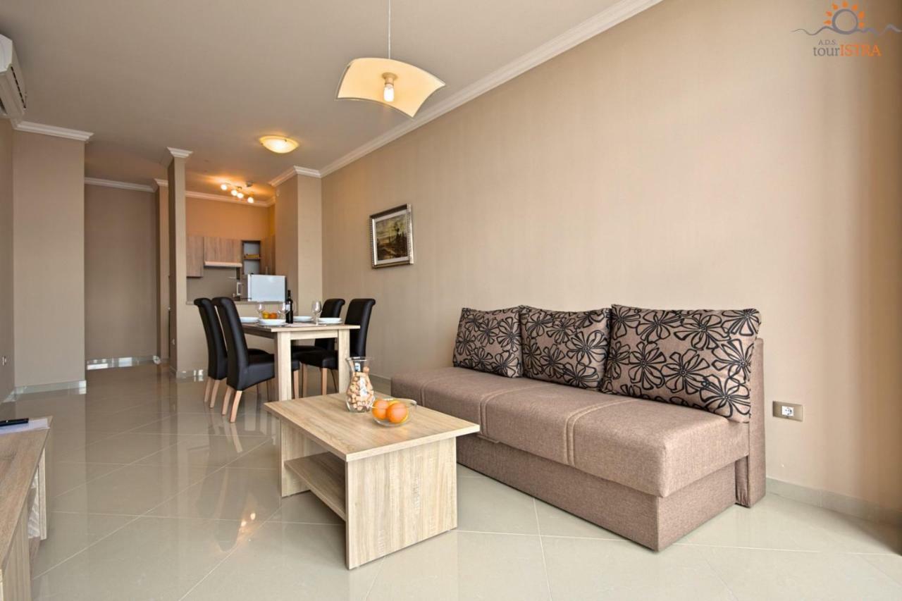 Rotonda Inn Novigrad Novigrad Istria Exteriör bild