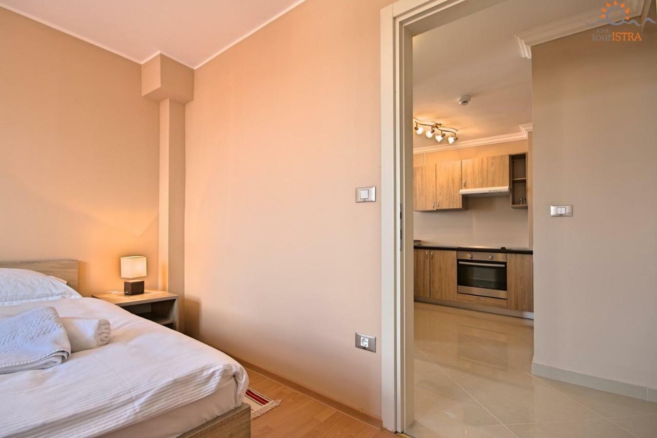 Rotonda Inn Novigrad Novigrad Istria Exteriör bild
