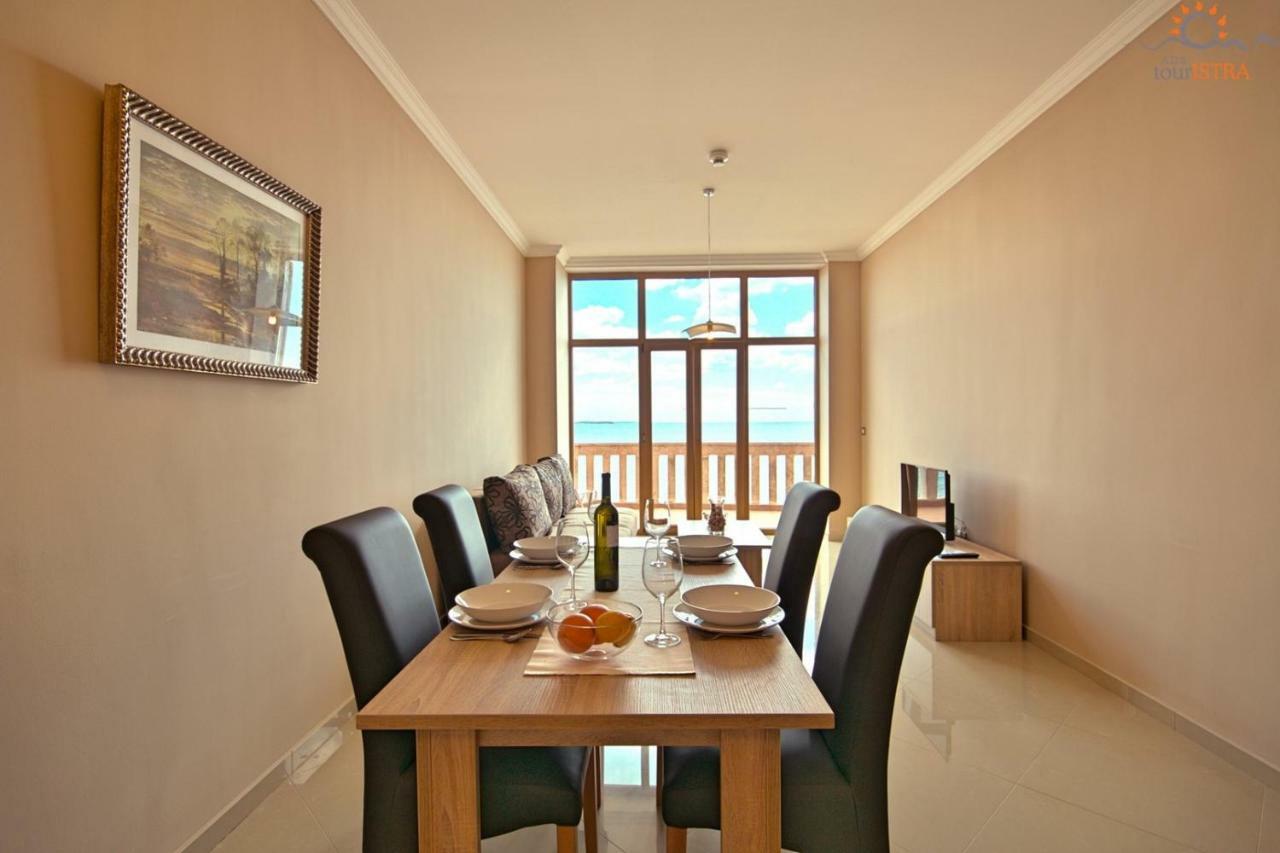 Rotonda Inn Novigrad Novigrad Istria Exteriör bild